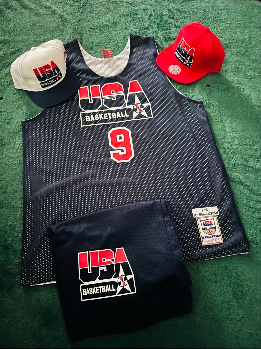 Authentic Micheal Jordan Mitchell & Ness Jersey & Short Cap Set